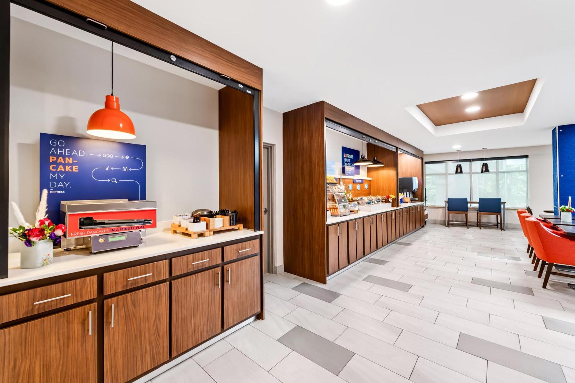 Holiday Inn Express & Suites Sylva / Dillsboro By Ihg Exteriör bild