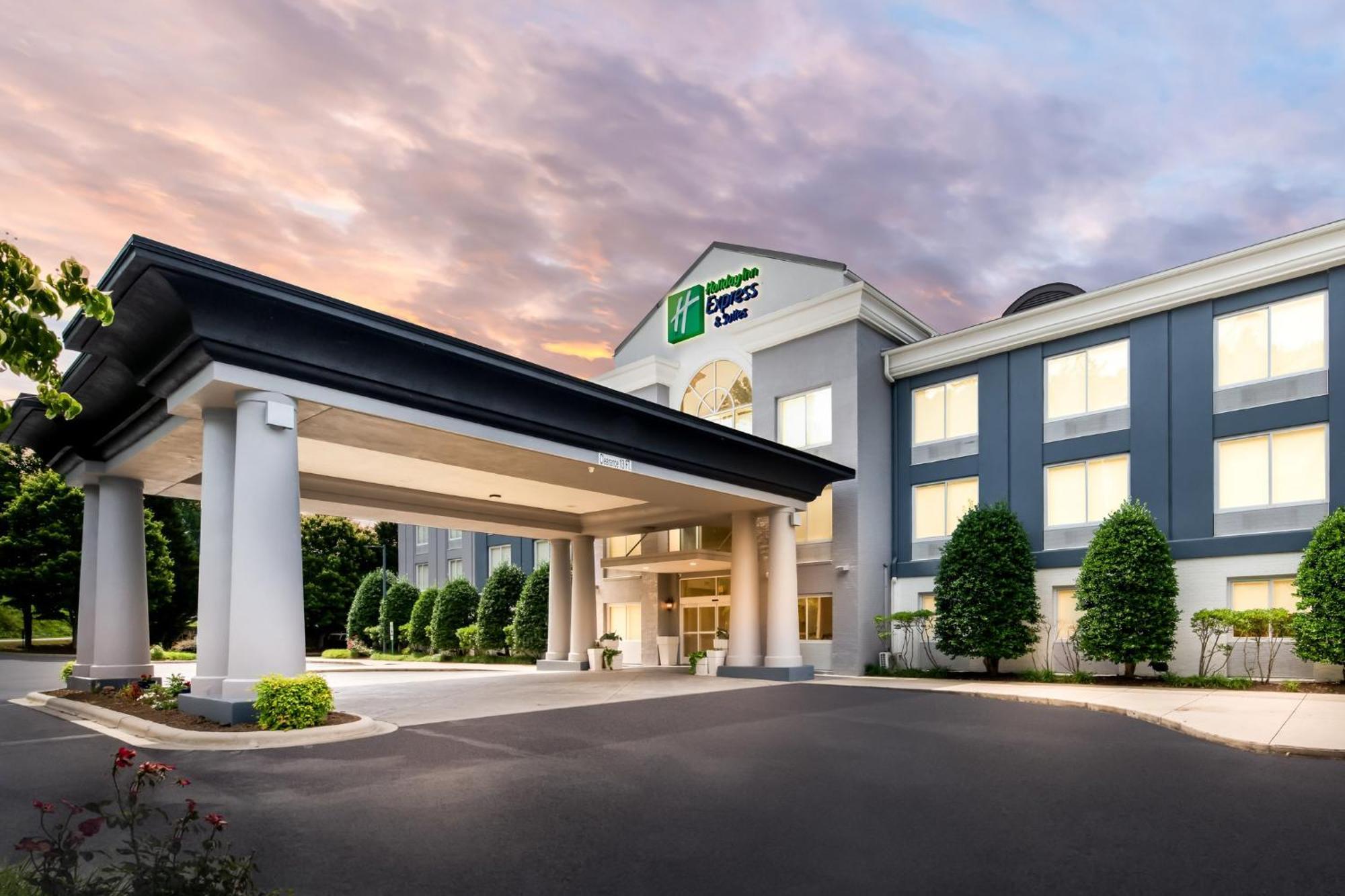 Holiday Inn Express & Suites Sylva / Dillsboro By Ihg Exteriör bild