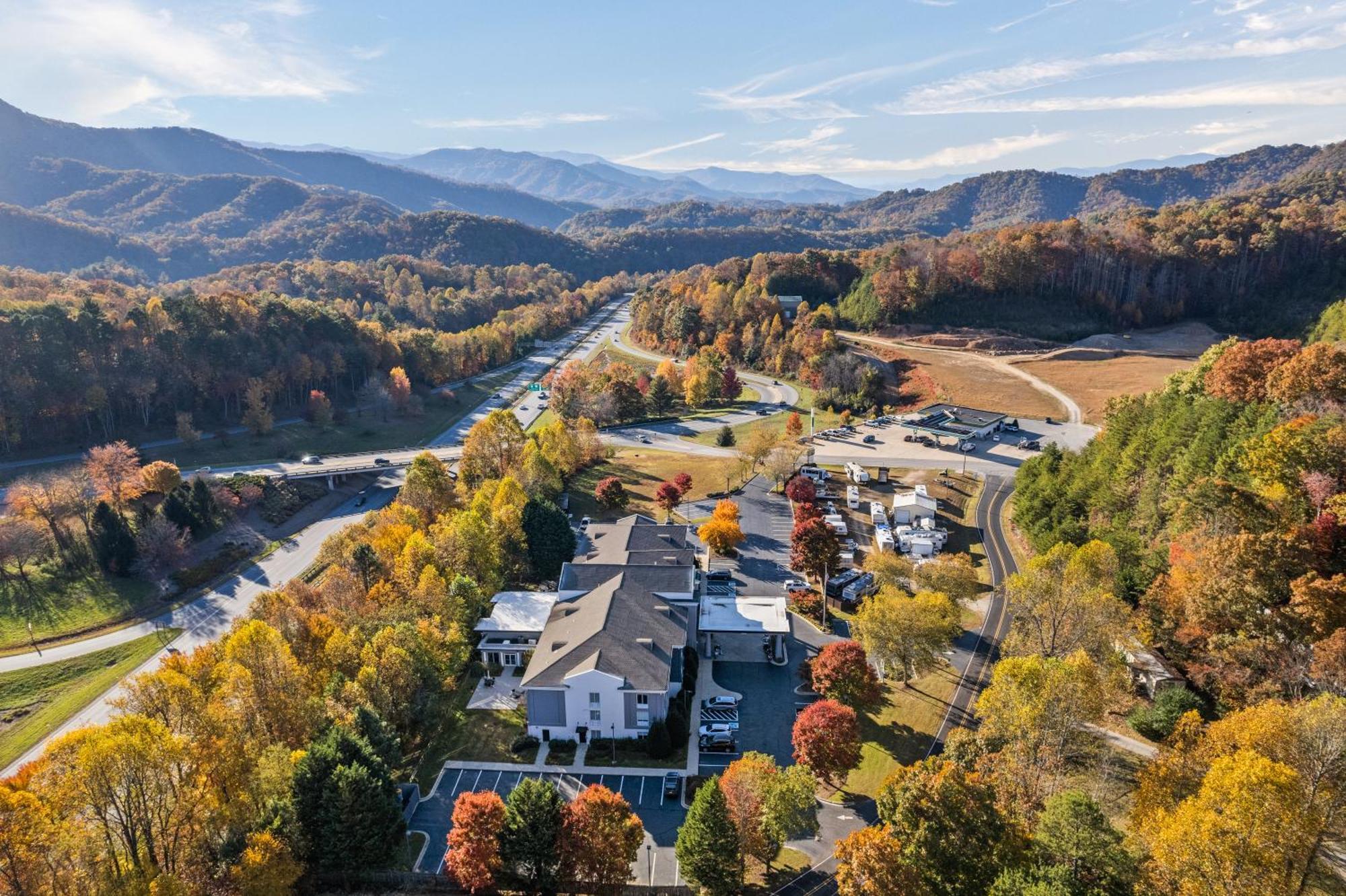 Holiday Inn Express & Suites Sylva / Dillsboro By Ihg Exteriör bild